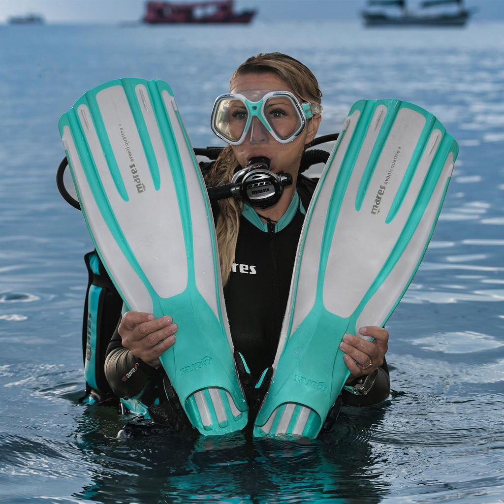 Open Heel Scuba Diving Fins with Four Channel Design